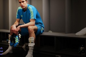 南特新星塔蒂引豪门关注 米兰、尤文与巴萨竞逐18岁后防天才