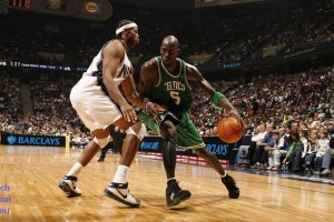 夜读时光，体坛传奇的温情告别与新生力量的璀璨登场