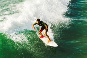 效率惊人！莫伊塞-基恩国家队首发11场轰11球，蓝衣军团锋线新王牌诞生