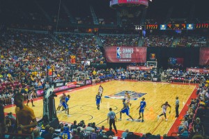 冰雪绽放的梦想，中国花滑世锦赛冲刺满额进京席位