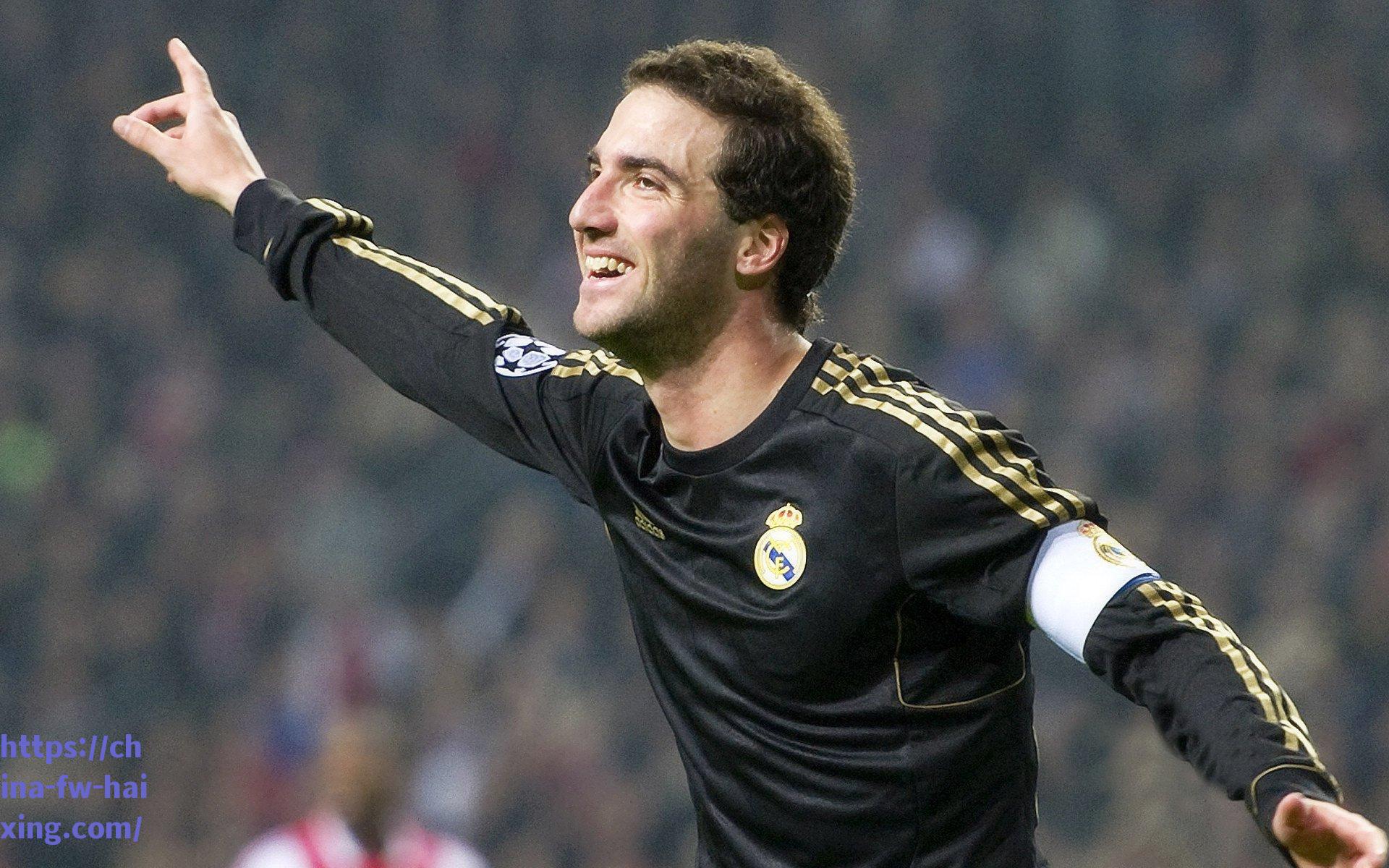 70岁老人古稀之年执剑柄，我的目标是参加世锦赛