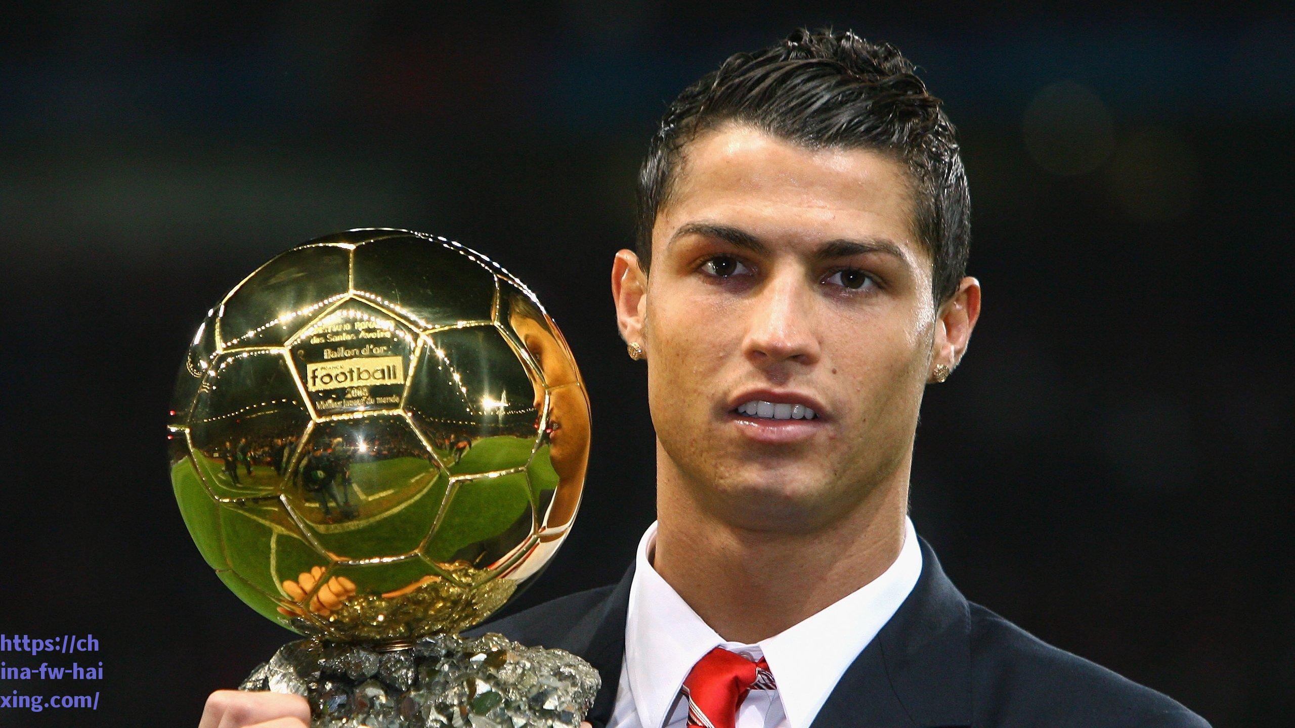 曼联续约谈判搁浅，新星未来成疑；拉特克利夫强硬立场，卡塞米罗面临降薪抉择